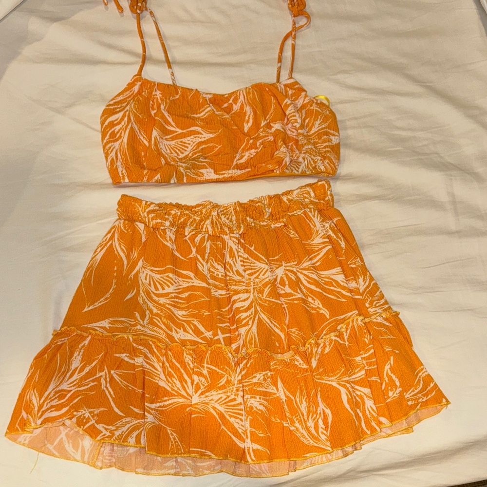 Pink Lily Orange and White Skirt Set